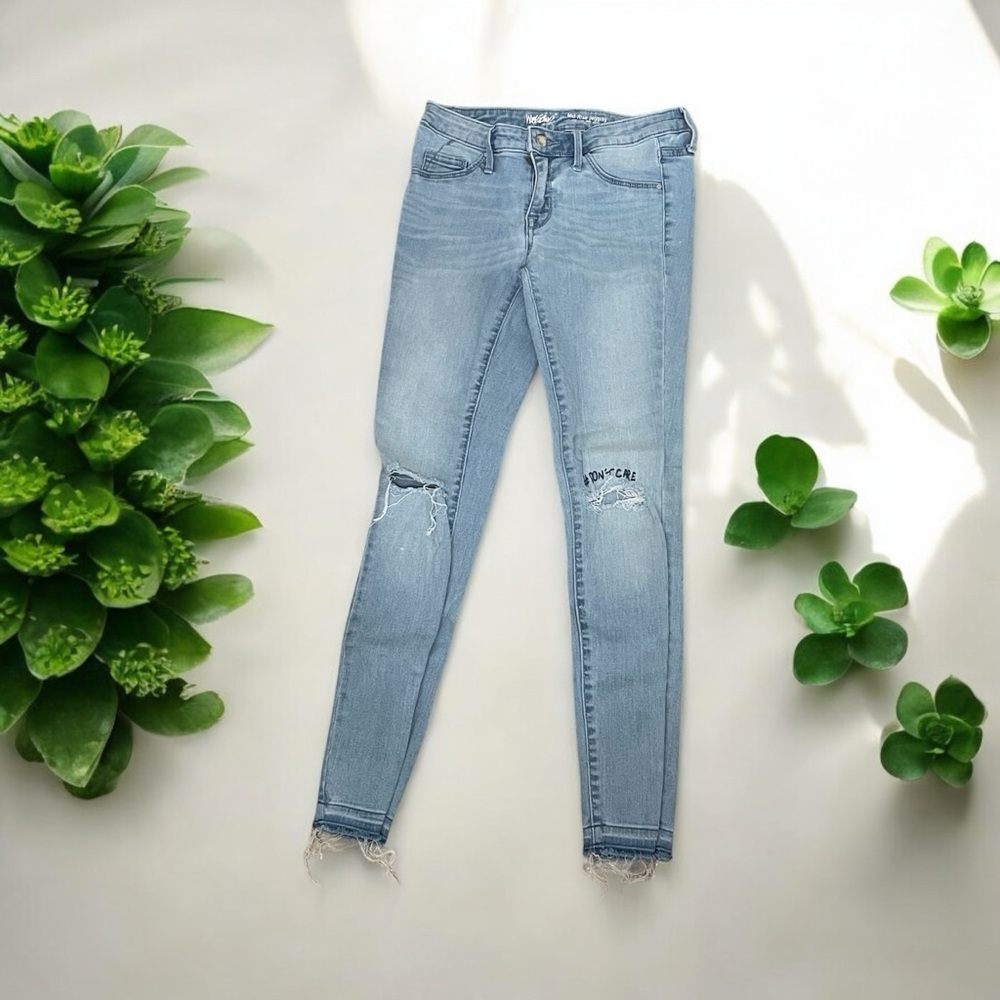 Mossimo Blue Jeggings with Distressed Details Sz 0/25R Power‎ Stretch #DON'TCARE